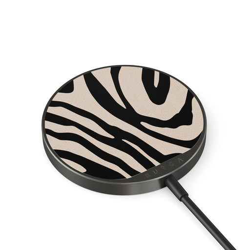 UN_02MC_MAGNETIC_WRLS_CHRG-GUNMETAL